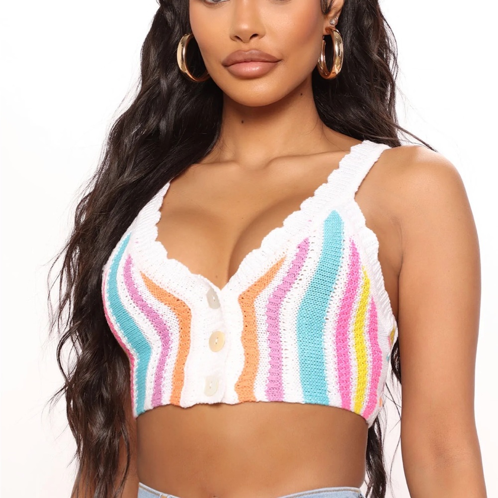 NWT knit crop top - Picture 2 of 3